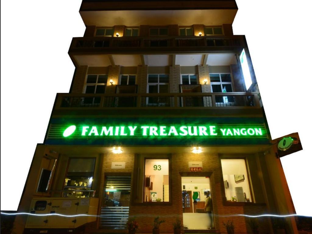 Family Treasure Yangon Exterior foto