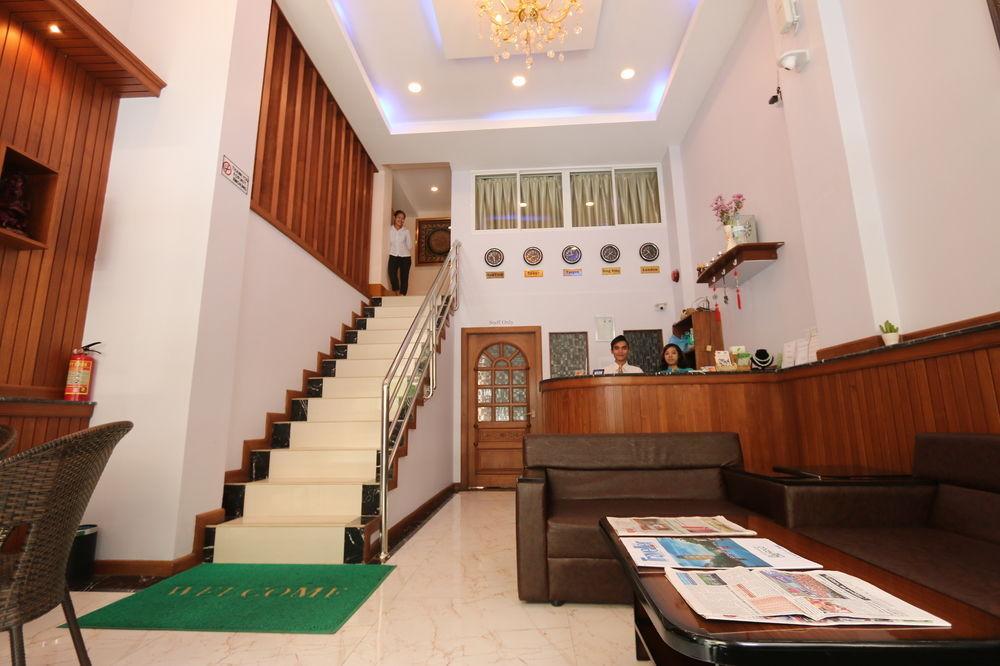 Family Treasure Yangon Exterior foto