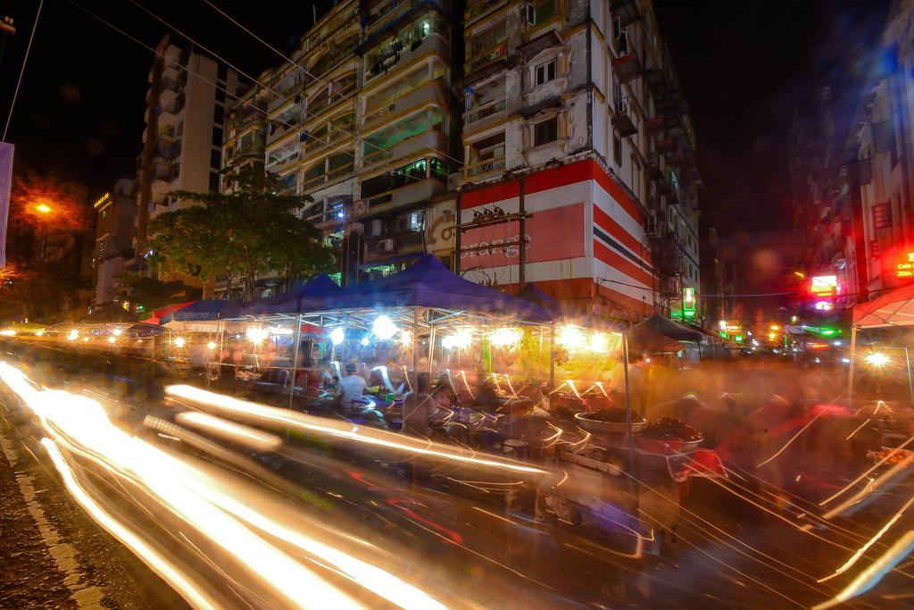 Family Treasure Yangon Exterior foto