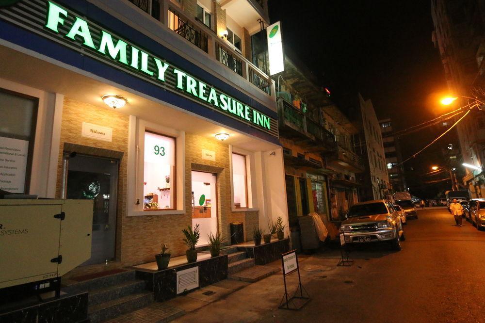 Family Treasure Yangon Exterior foto